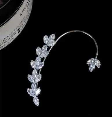 Angel Wings - Rhinestone Arc Ear Hanging Clip Ear Cuff