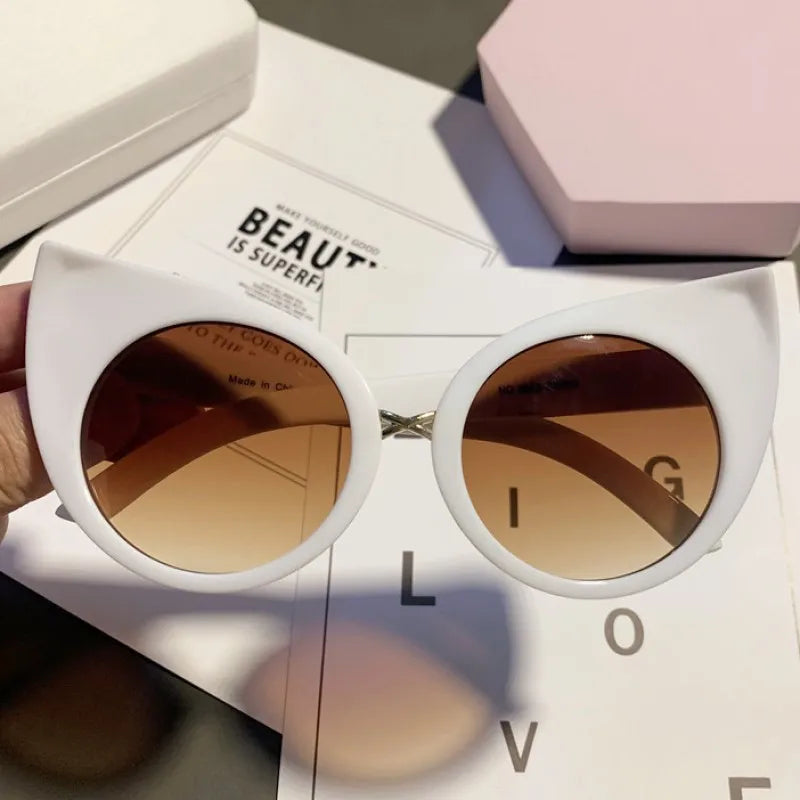 Kat - CatEye Sunglasses Woman Butterfly Oversized Sunglasses